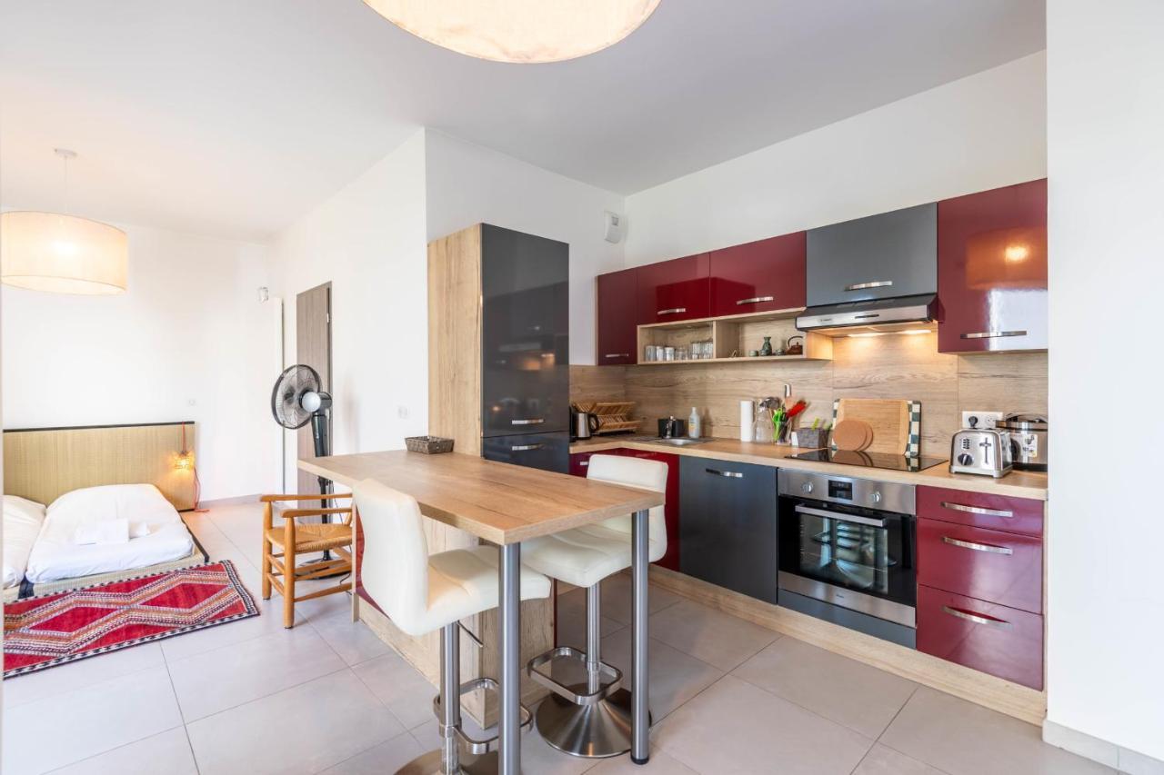 Charming Apartment With Balcony And Parking Near The Center Of Annecy Exterior photo
