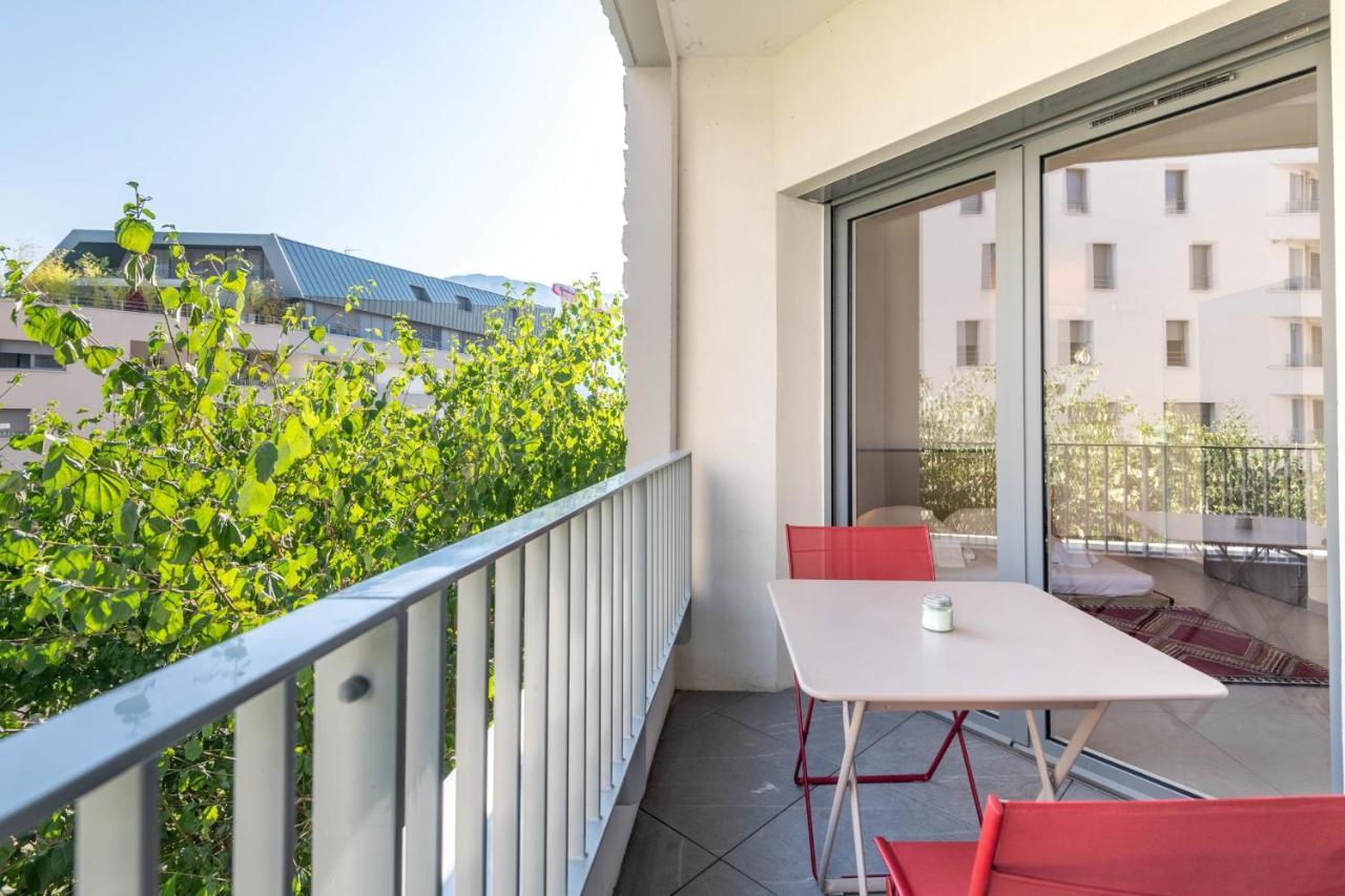 Charming Apartment With Balcony And Parking Near The Center Of Annecy Exterior photo